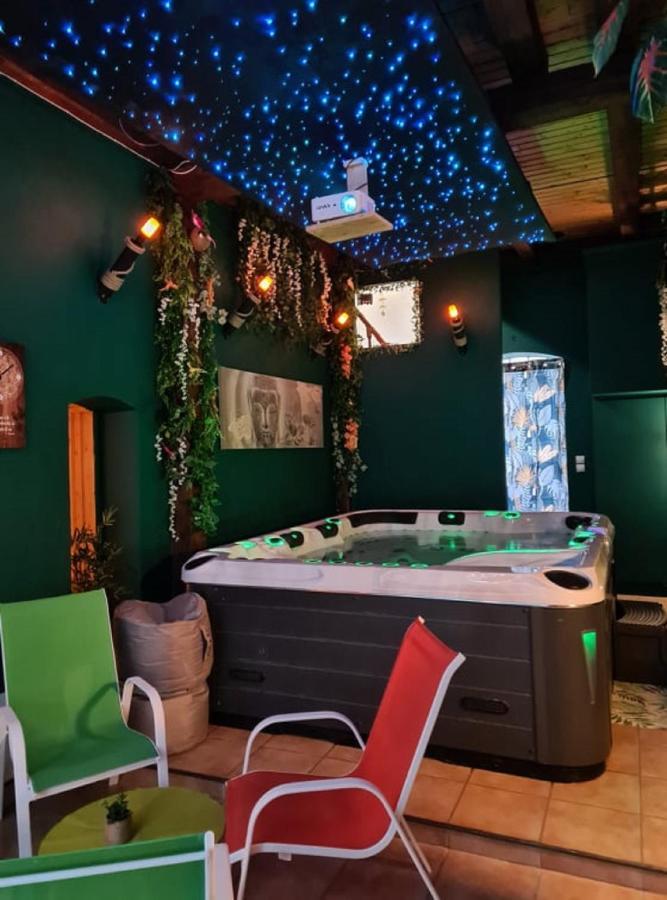 Villa Maelio Jacuzzi Sauna Et Salle De Jeux - Privatif Saint-Maurice  Exteriér fotografie